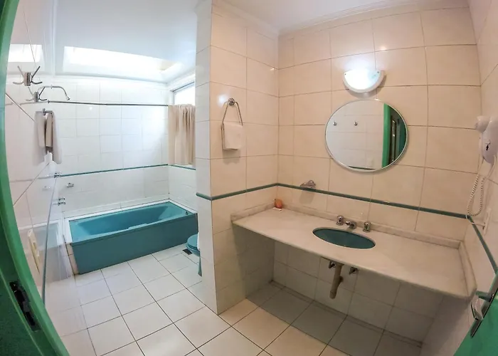 Milao Hotel 3*