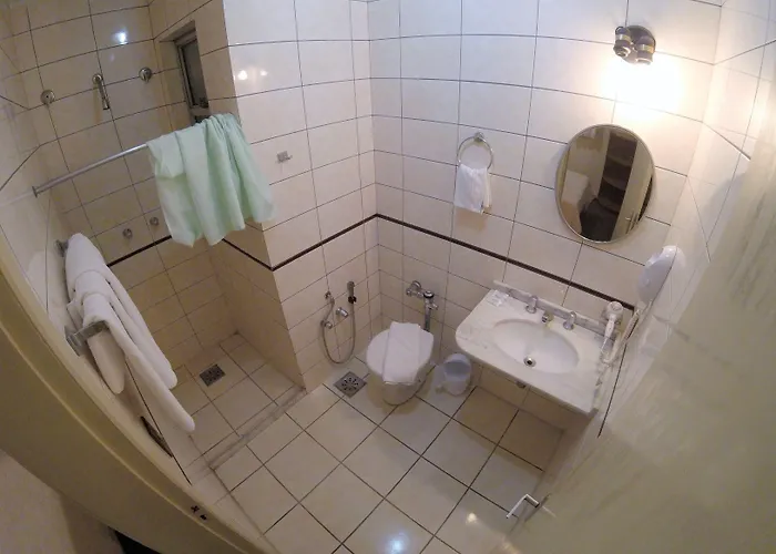 Milão Hotel 3*